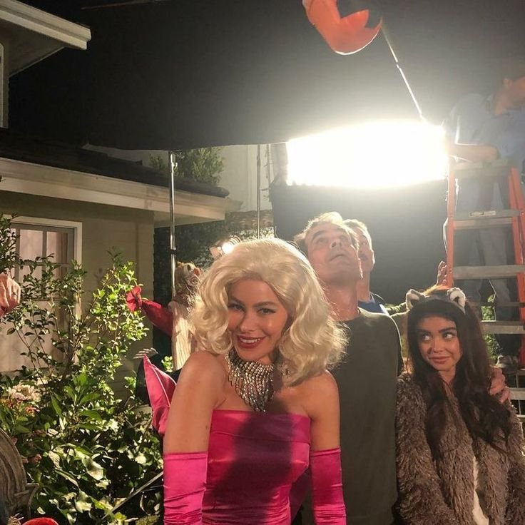 Behind-the-Scenes: Modern Family Production & Trivia Secrets From The Beloved Sitcom